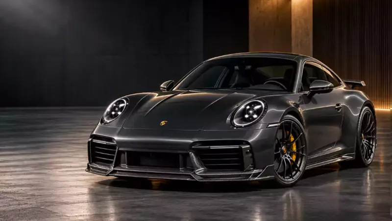 Porsche 992.1 / 992.2 mit Carbonfaser-Teilen
