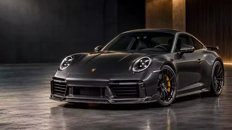 Porsche 911 · 992 mit Carbonfaser-Teilen