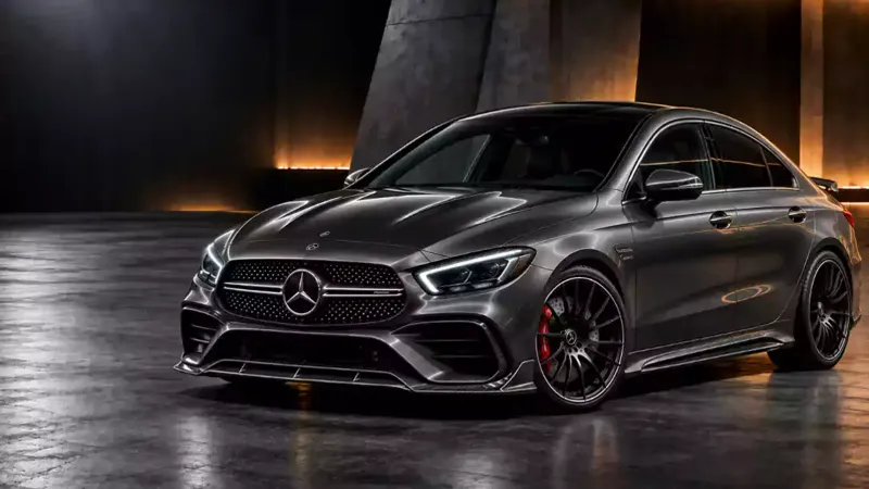 Mercedes-AMG CLA mit Carbonfaser-Teilen