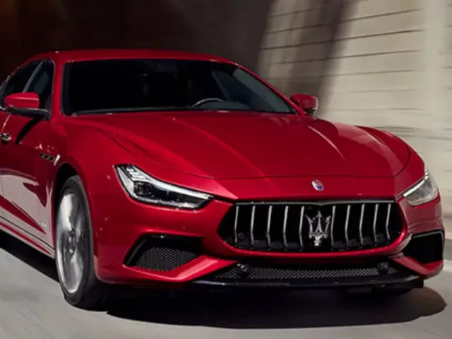 Maserati mit Carbonfaser-Teilen