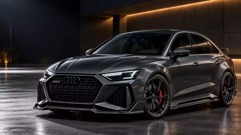 Audi RS3 mit Carbonfaser-Teilen