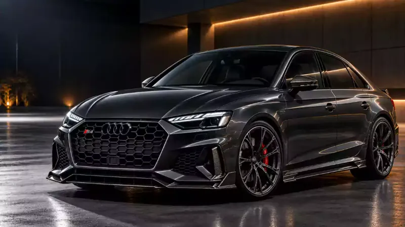 Audi S4 B9 PA mit Carbonfaser-Teilen